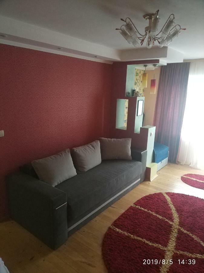 Apartment On Danyla Galytskogo 8A Моршин Экстерьер фото